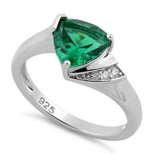 .925 Sterling Silver Ring Green